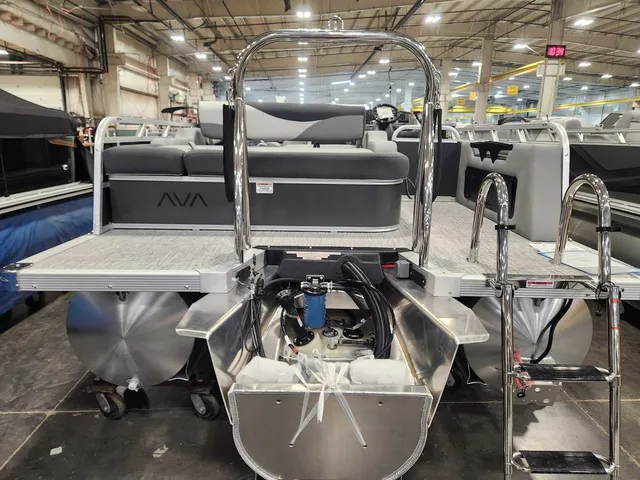 Slide: The Image of Avalon 2385 25 LSZ VRB 2026 - 5