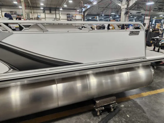 Slide: The Image of Avalon 2385 25 LSZ VRB 2026 - 18