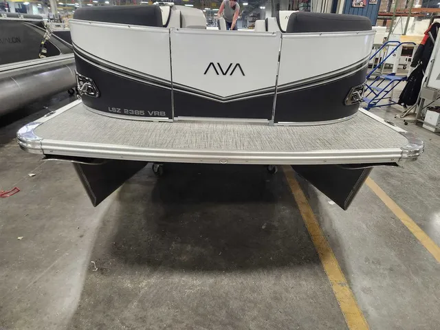 Slide: The Image of Avalon 2385 25 LSZ VRB 2026 - 5