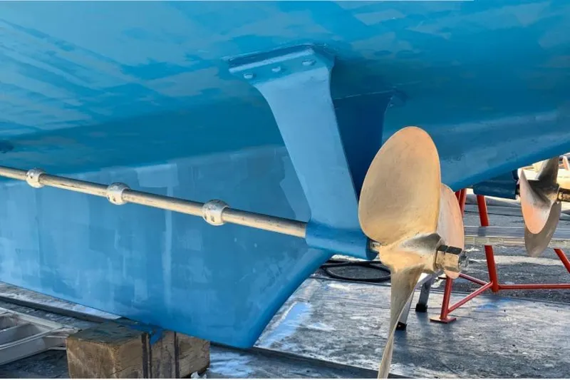 Slide: The Image of Grand Banks 42 Classic 1984 - 23