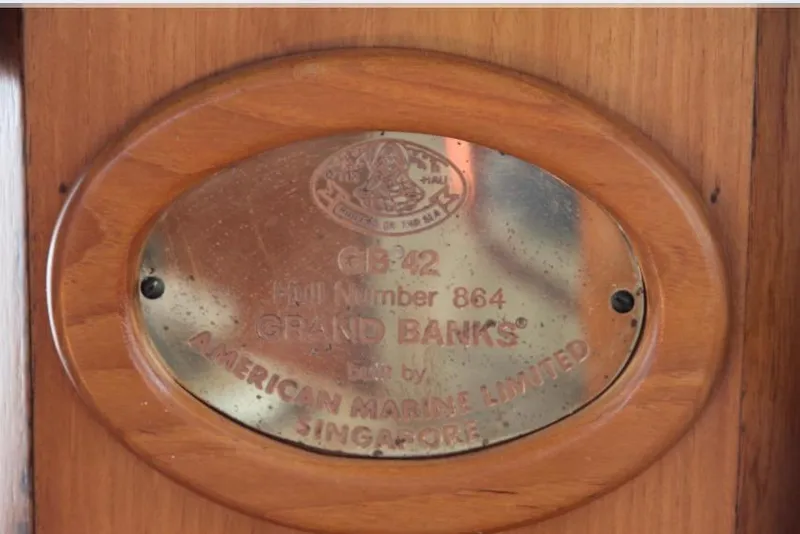 Slide: The Image of Grand Banks 42 Classic 1984 - 4