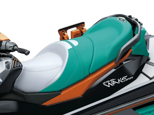 Slide: The Image of Kawasaki Jet Ski® Ultra® 160LX-S Wakesport 2027 - 7