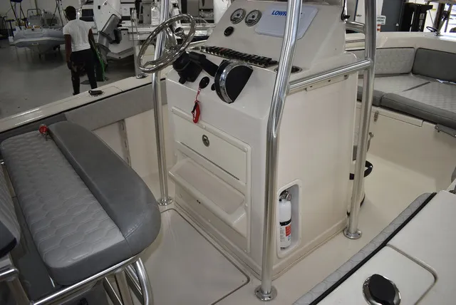 Slide: The Image of Sea Chaser 20 HFC 2025 - 14