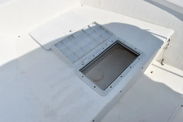 Slide: The Image of Key Largo Boats 206 CC 2002 - 34