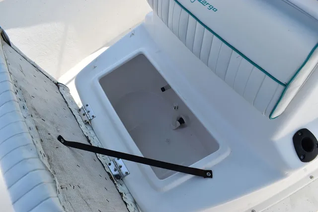 Slide: The Image of Key Largo Boats 206 CC 2002 - 32