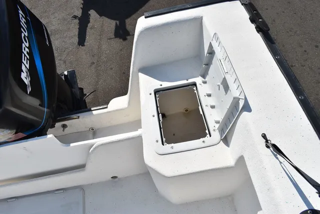 Slide: The Image of Key Largo Boats 206 CC 2002 - 19