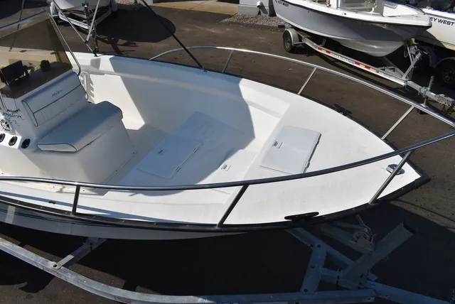 Slide: The Image of Key Largo Boats 206 CC 2002 - 13