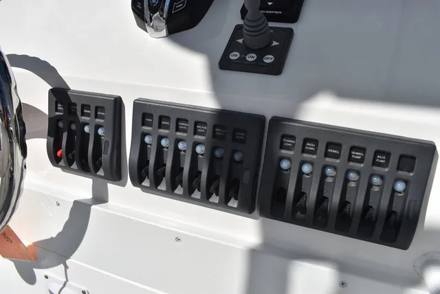 Slide: The Image of Steiger Craft 255 Chatham Center Console 2027 - 35
