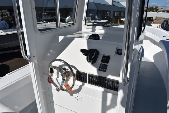 Slide: The Image of Steiger Craft 255 Chatham Center Console 2027 - 33