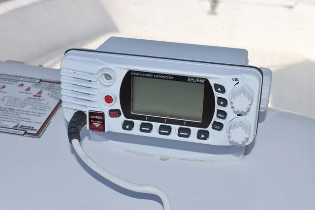 Slide: The Image of Pro Line 19 Sport Cc 1999 - 23