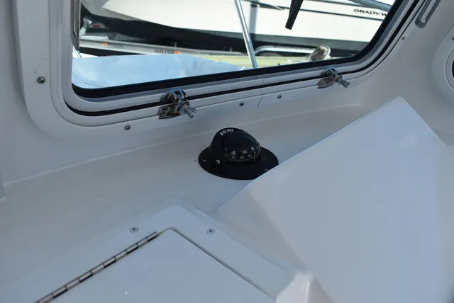 Slide: The Image of Steiger Craft 21 Miami 2027 - 38