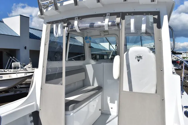 Slide: The Image of Steiger Craft 21 Miami 2027 - 19