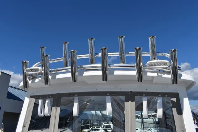 Slide: The Image of Steiger Craft 21 Miami 2027 - 18
