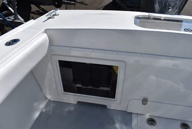Slide: The Image of Steiger Craft 21 Miami 2027 - 16