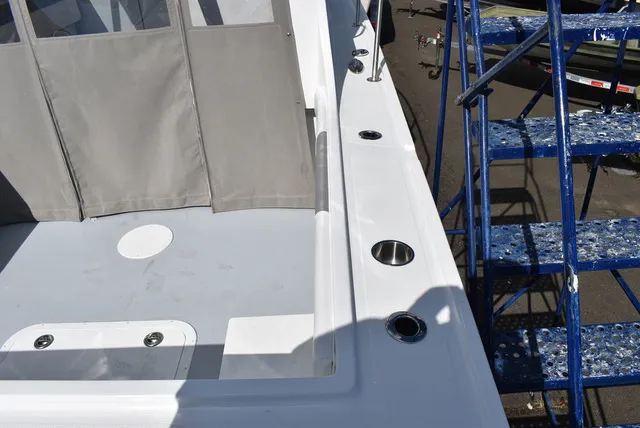 Slide: The Image of Steiger Craft 21 Miami 2027 - 53