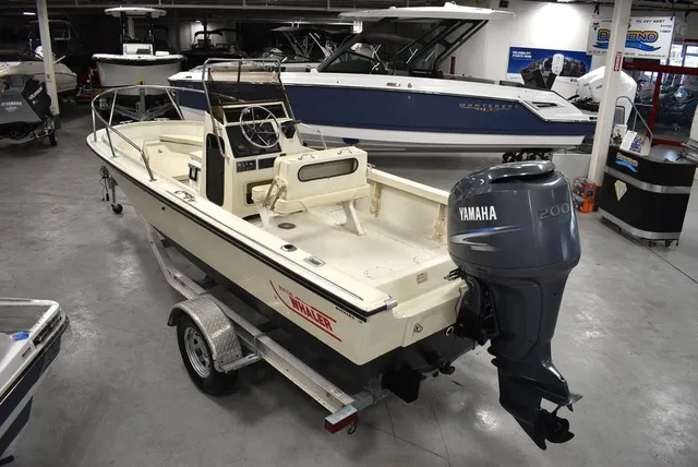 Slide: The Image of Boston Whaler 19 Outrage 1991 - 4