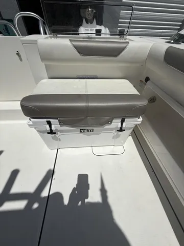 Slide: The Image of World Cat 325CC SOLD 32' 2023 - 13