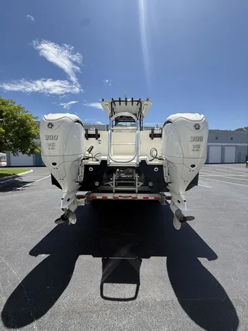 Slide: The Image of World Cat 325CC SOLD 32' 2023 - 2