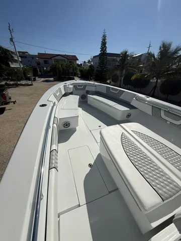 Slide: The Image of Contender 39ST TRIP YAMAHA 425 39' Lower Price! 2022 - 32
