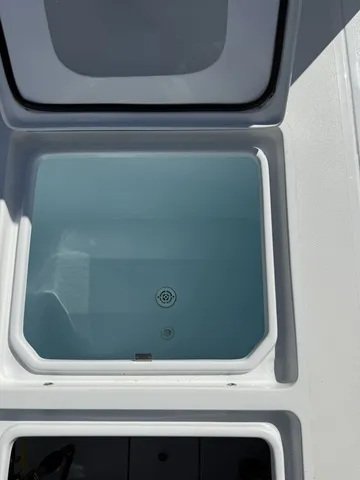 Slide: The Image of Contender 39ST TRIP YAMAHA 425 39' Lower Price! 2022 - 18