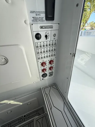 Slide: The Image of Contender 39ST TRIP YAMAHA 425 39' Lower Price! 2022 - 27