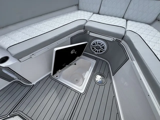 Slide: The Image of Sea Fox 328 Commander W/SEAKEEPER 32' 2023 - 49