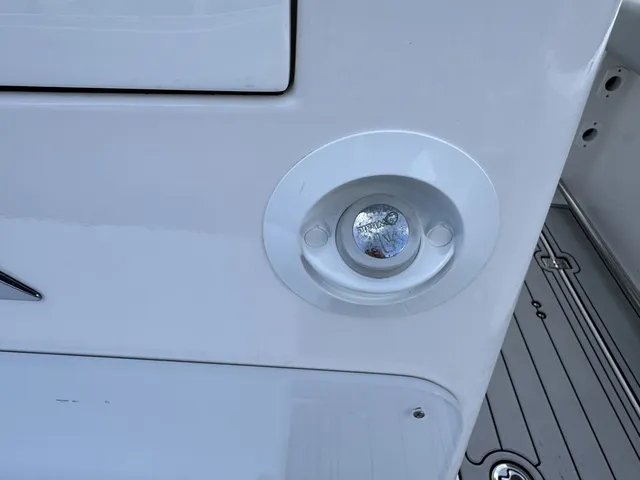 Slide: The Image of Sea Fox 328 Commander W/SEAKEEPER 32' 2023 - 76