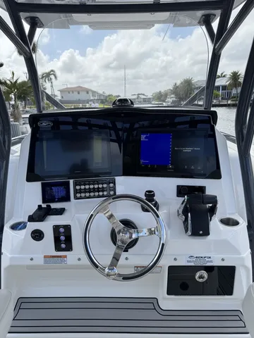 Slide: The Image of Sea Fox 328 Commander W/SEAKEEPER 32' 2023 - 16