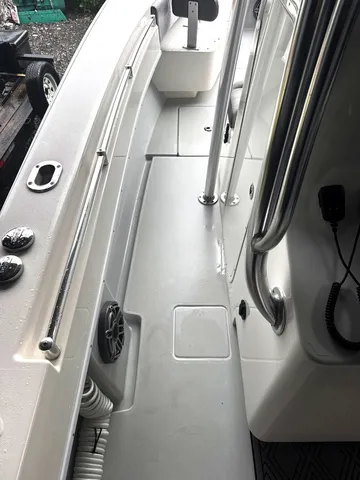 Slide: The Image of Contender 30ST 30' 2019 - 9