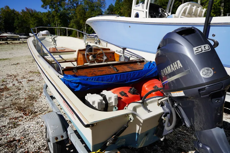 Slide: The Image of Boston Whaler 15 Super Sport 1985 - 16