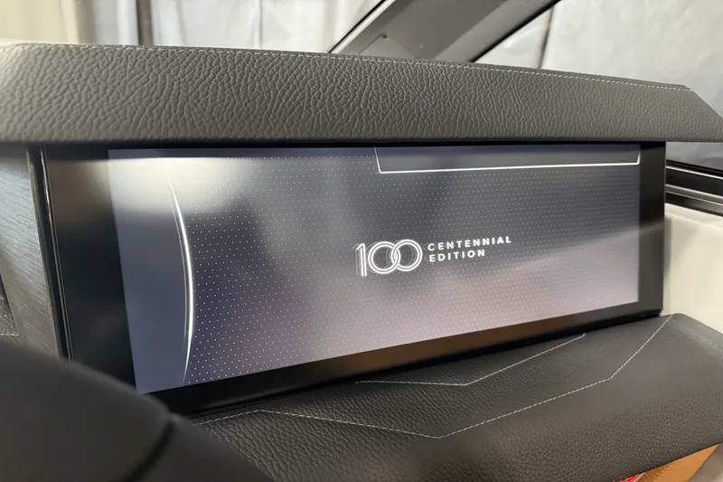 Slide: The Image of Nautique Super Air Nautique G25 2025 - 107