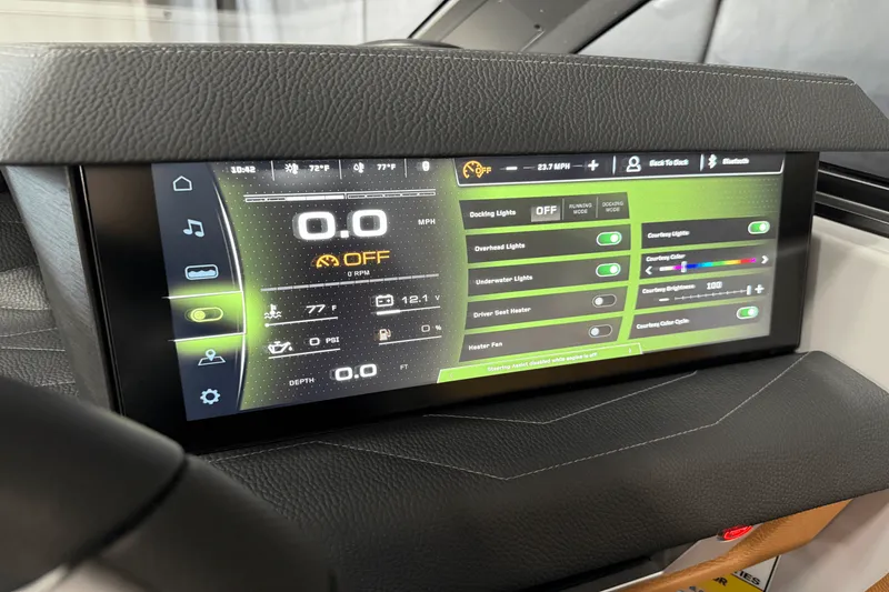 Slide: The Image of Nautique Super Air Nautique G25 2025 - 108