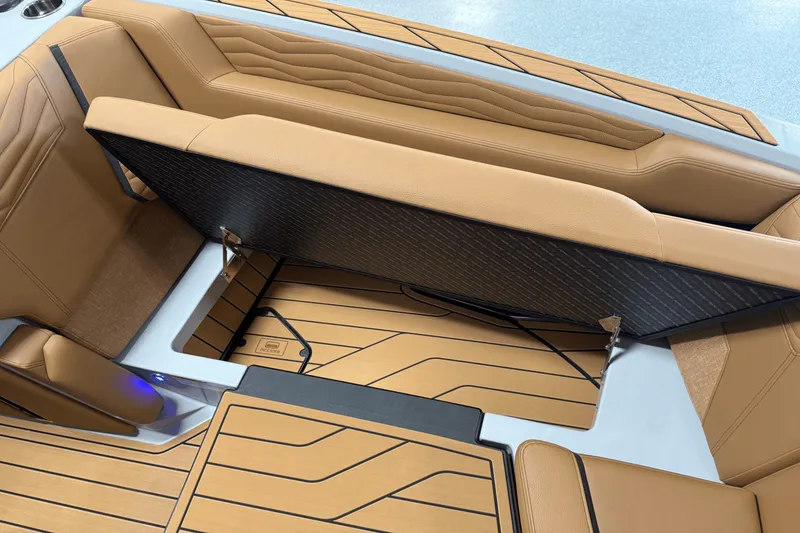 Slide: The Image of Nautique Super Air Nautique G25 2025 - 124