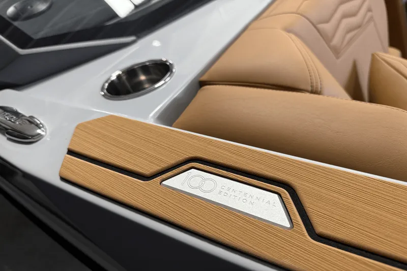 Slide: The Image of Nautique Super Air Nautique G25 2025 - 126