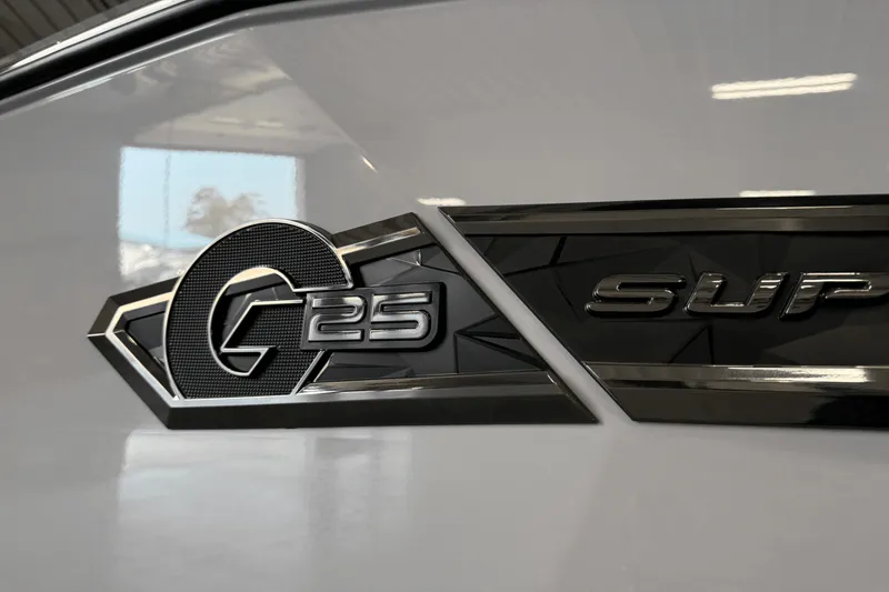 Slide: The Image of Nautique Super Air Nautique G25 2025 - 18