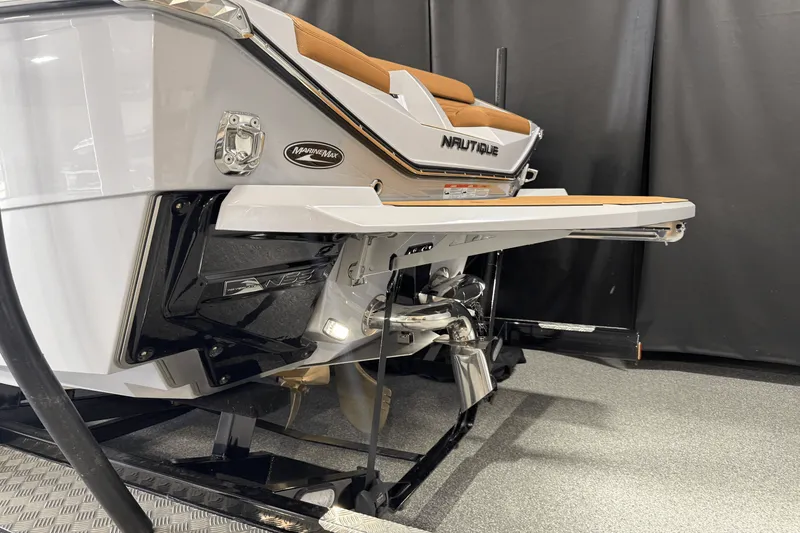 Slide: The Image of Nautique Super Air Nautique G25 2025 - 20