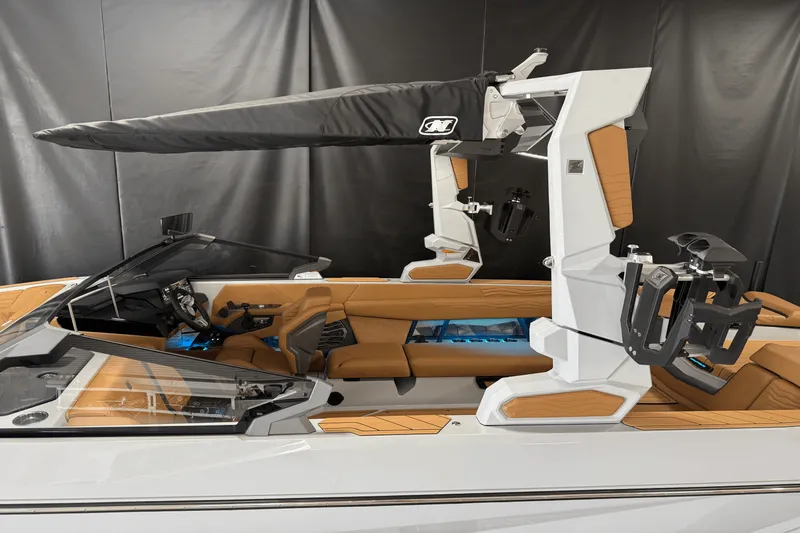 Slide: The Image of Nautique Super Air Nautique G25 2025 - 5