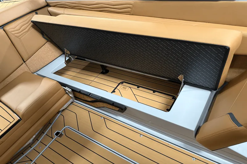 Slide: The Image of Nautique Super Air Nautique G25 2025 - 54