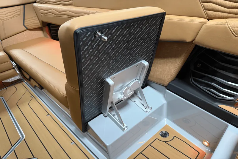 Slide: The Image of Nautique Super Air Nautique G25 2025 - 57