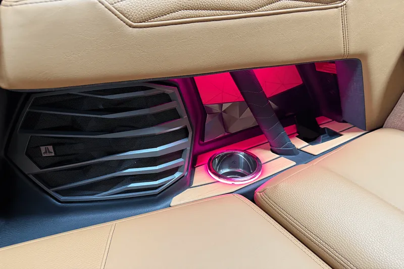 Slide: The Image of Nautique Super Air Nautique G25 2025 - 58