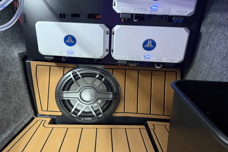 Slide: The Image of Nautique Super Air Nautique G25 2025 - 63