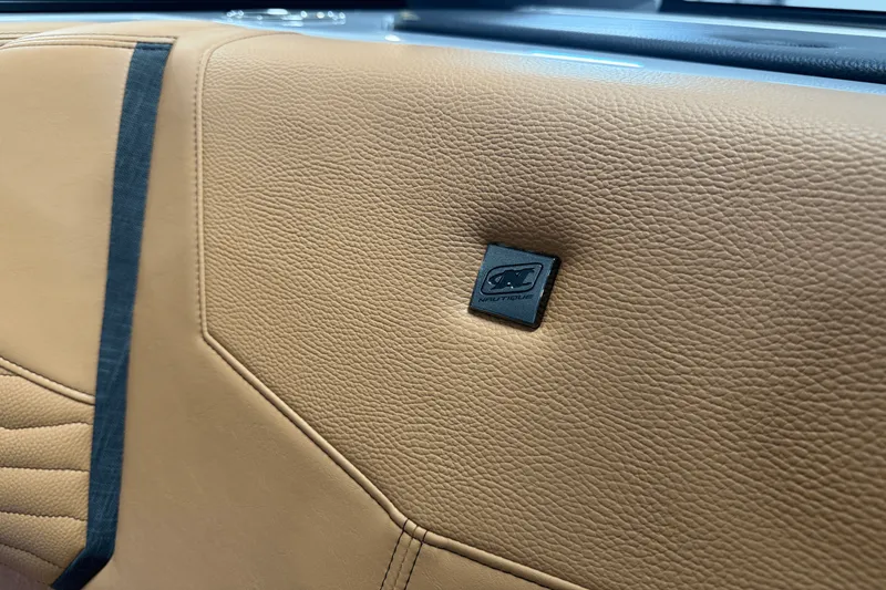 Slide: The Image of Nautique Super Air Nautique G25 2025 - 64