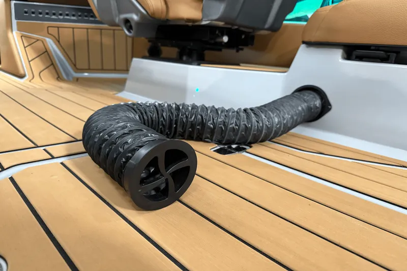 Slide: The Image of Nautique Super Air Nautique G25 2025 - 73