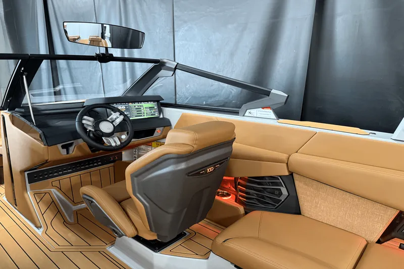 Slide: The Image of Nautique Super Air Nautique G25 2025 - 81