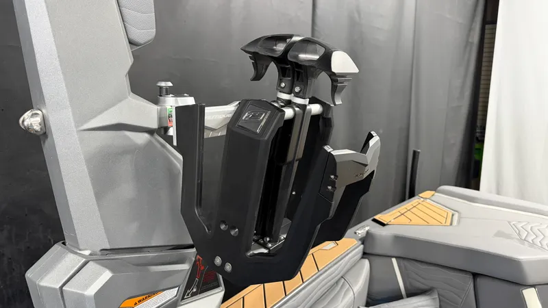 Slide: The Image of Nautique Super Air Nautique G25 2025 - 111