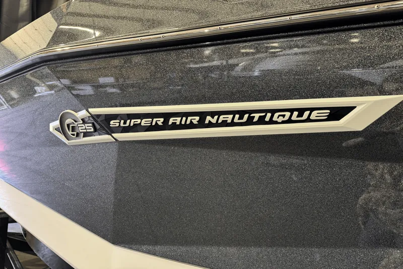 Slide: The Image of Nautique Super Air Nautique G25 2025 - 2