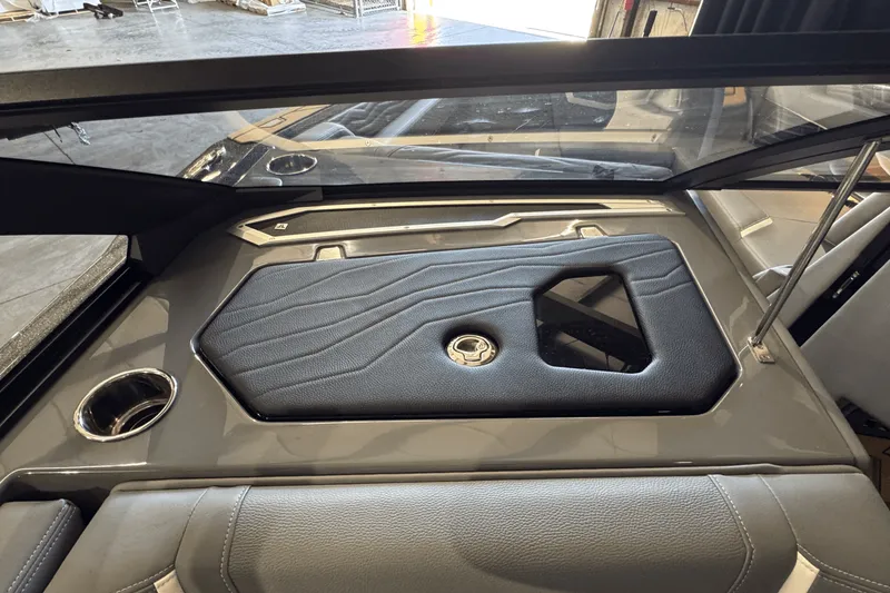 Slide: The Image of Nautique Super Air Nautique G25 2025 - 26