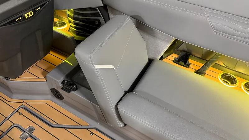 Slide: The Image of Nautique Super Air Nautique G25 2025 - 40