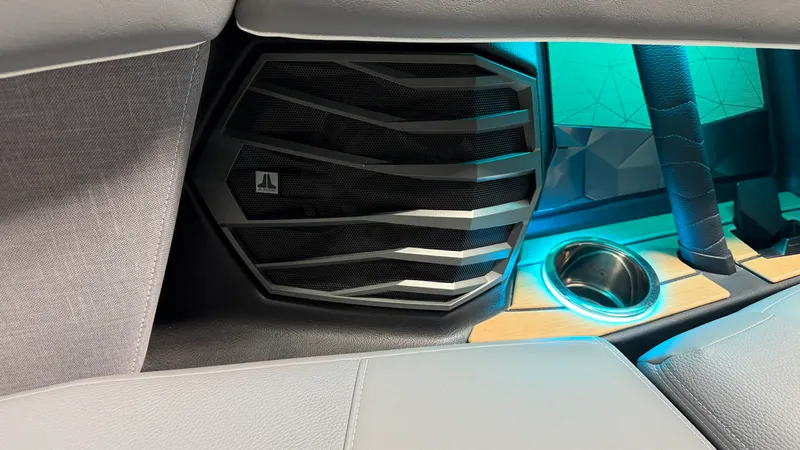 Slide: The Image of Nautique Super Air Nautique G25 2025 - 50