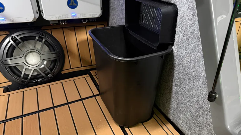 Slide: The Image of Nautique Super Air Nautique G25 2025 - 55